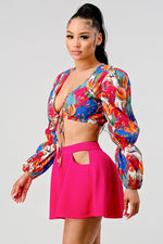 Load image into Gallery viewer, Athina crop printed top and cutout pants set
