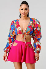 Load image into Gallery viewer, Athina crop printed top and cutout pants set
