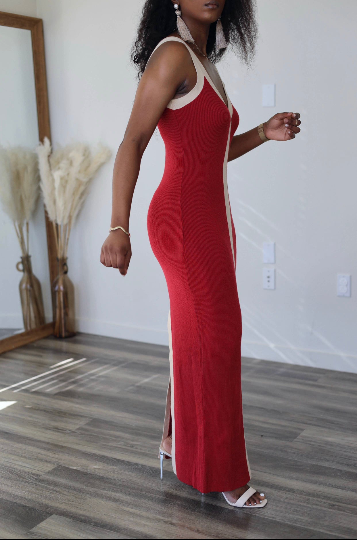 Riah Maxi Dress (Red/Beige)